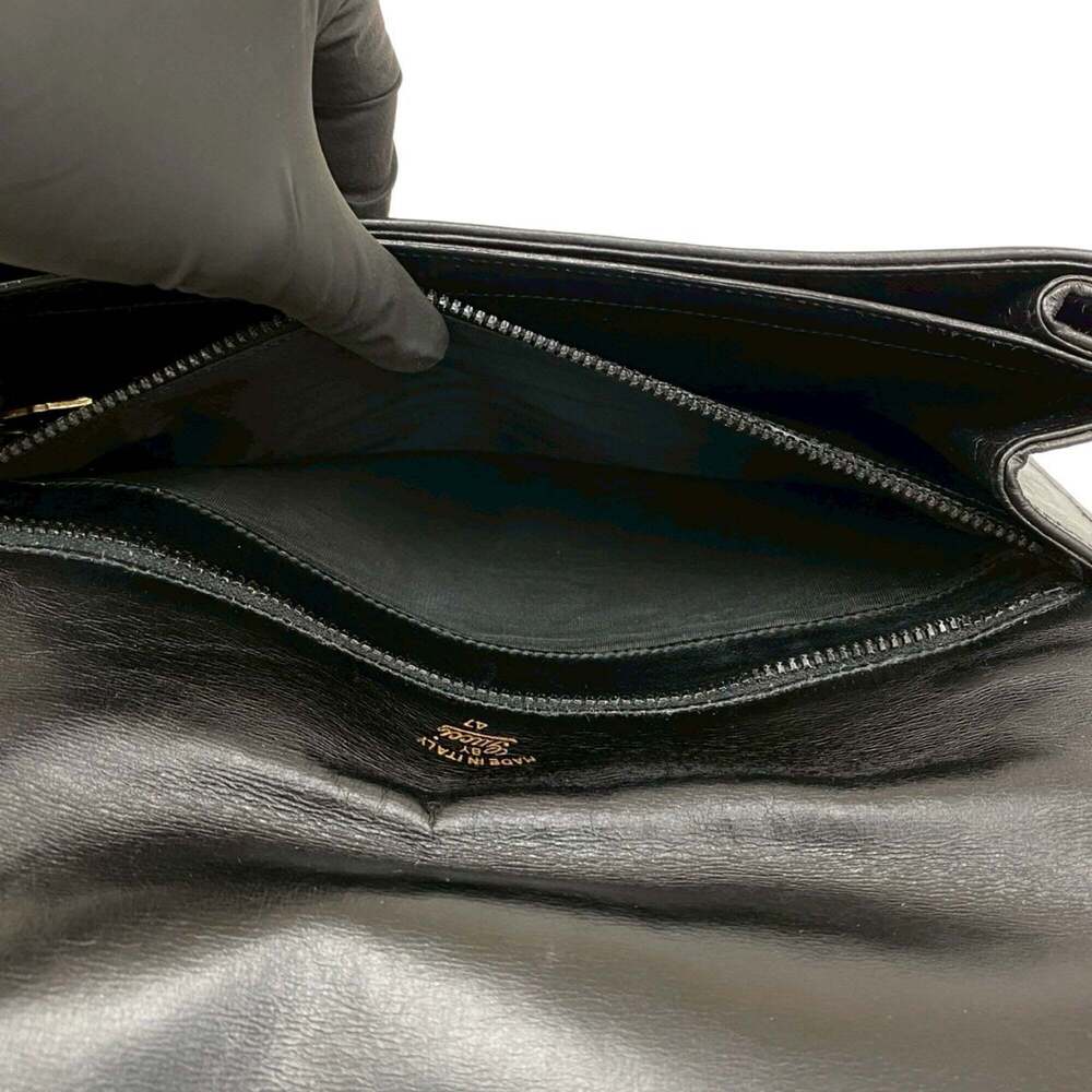 GUCCI Black Leather Shoulder Bag - Picture 10 of 10